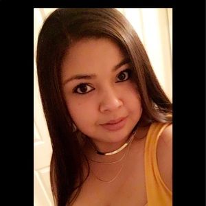 Meet your Posher, Carmen